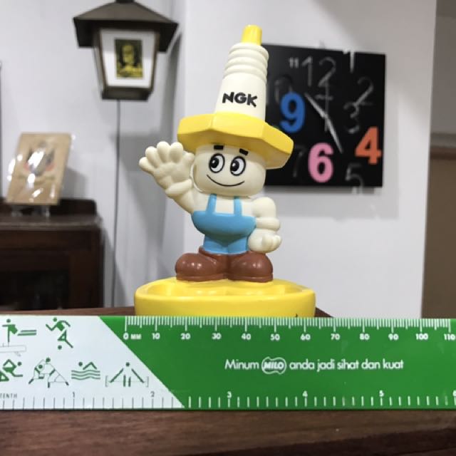 Milo Mathscapeholding Ruler Vintage Milo Ruler, Hobbies & Toys, Collectibles & Memorabilia, Vintage ...