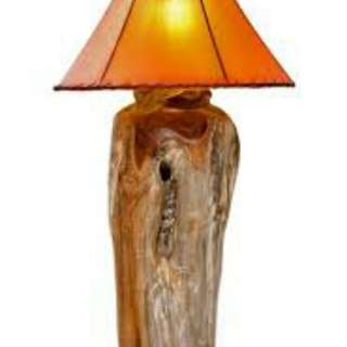 Lampu akar jati