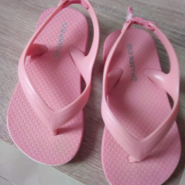 Authentic Old Navy Slippers For Toddler Size Us 7 Babies Kids Girls Apparel On Carousell