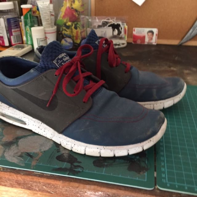 BEAT Nike janoski max SB ID size us 9 Men s Fashion Footwear Sneakers on Carousell