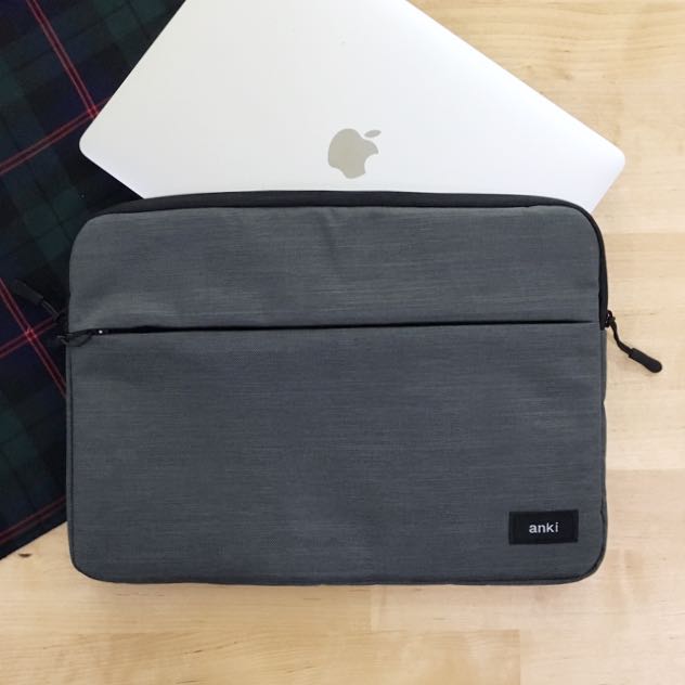 Anki laptop case 2025