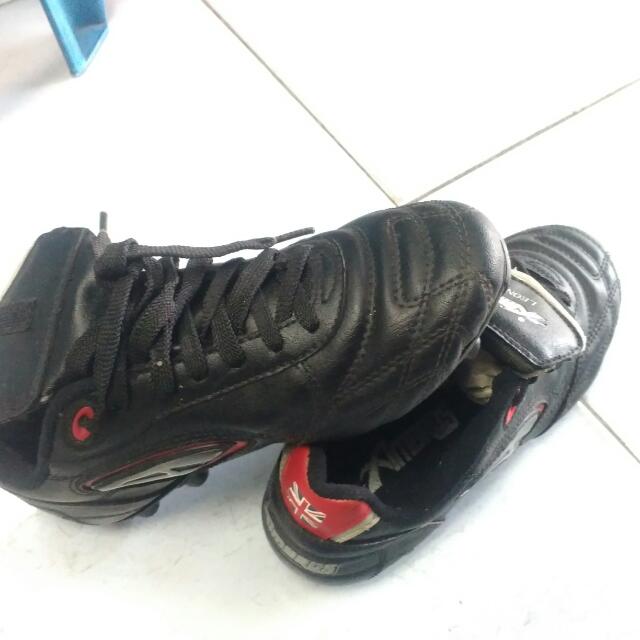 Boot Bola..., Men's Fashion, Footwear, Boots on Carousell