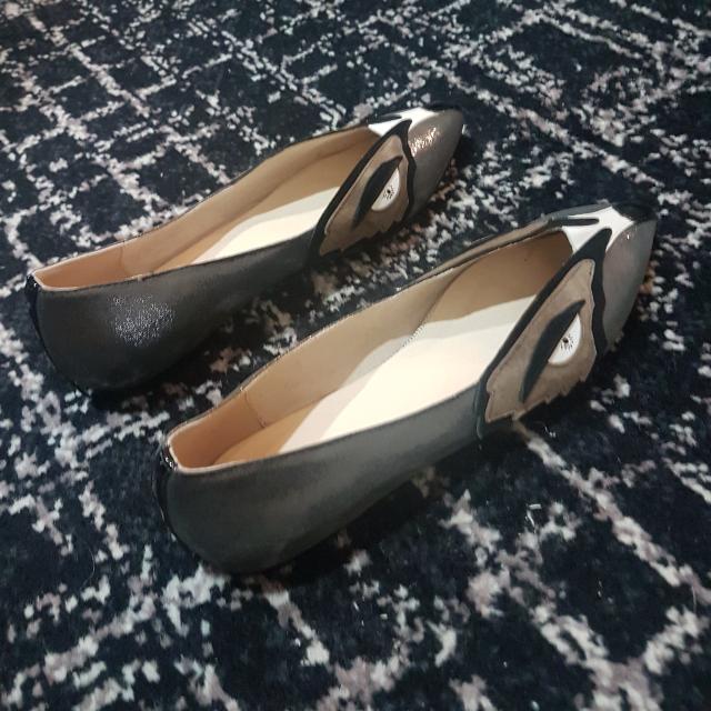 unique flat shoes