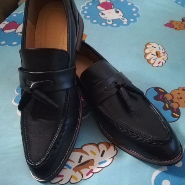 Loafer (NEW), Men's Fashion, Footwear, Casual shoes on Carousell