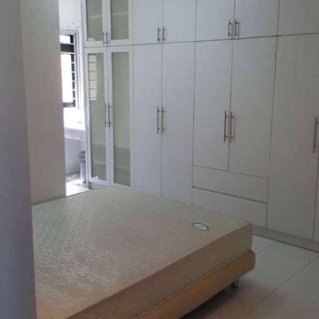 (Category: ) located in . Submitted by liwen95 (Listing ID 133508721, Image 1). Description: .