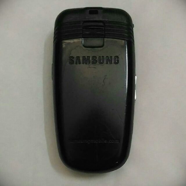 2g Phone Samsung E730 With Original 3 Pin Charger Mobile Phones Gadgets Wearables Smart Watches On Carousell 2g Phone Samsung E730 With Original 3 Pin Charger Mobile Phones Gadgets Wearables Smart Watches On Carousell