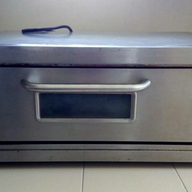 Secondhand Oven Peralatan Dapur Di Carou Photo