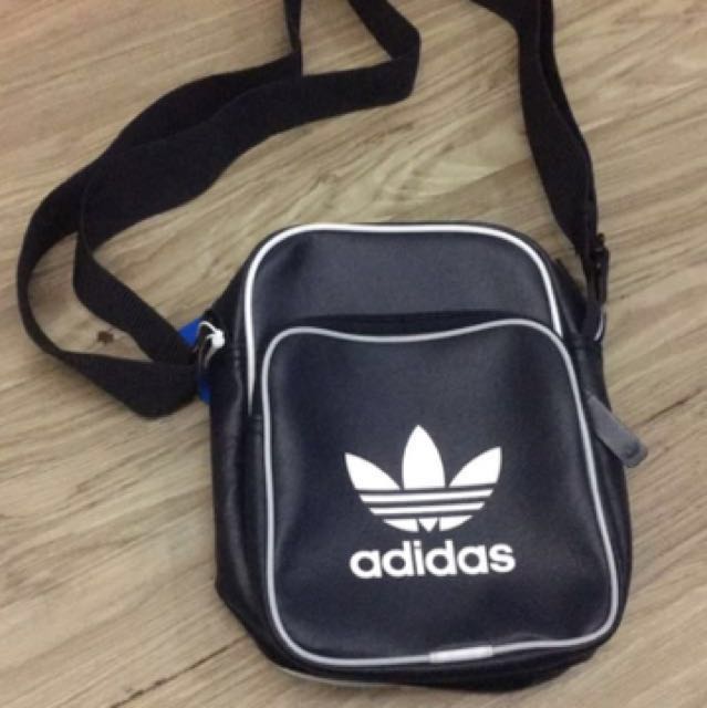 harga sling bag adidas original