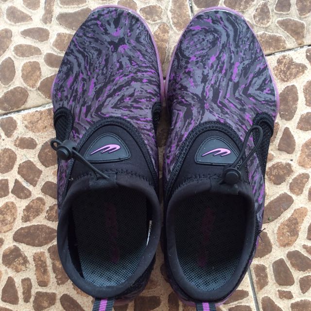 World balance aqua stride hotsell