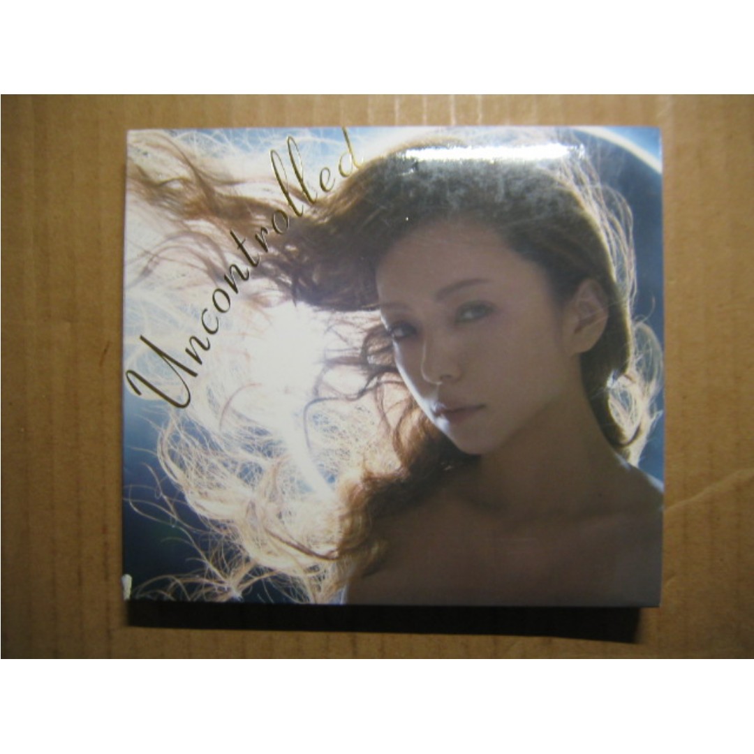Namie Amuro (安室奈美恵) - Uncontrolled (ALBUM+DVD) (édition 