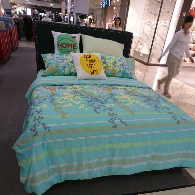 AKEMIUCHI Sales at Causeway Point Woodlands MRT Beddings, Bedlinens