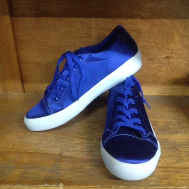 bright blue sneakers womens