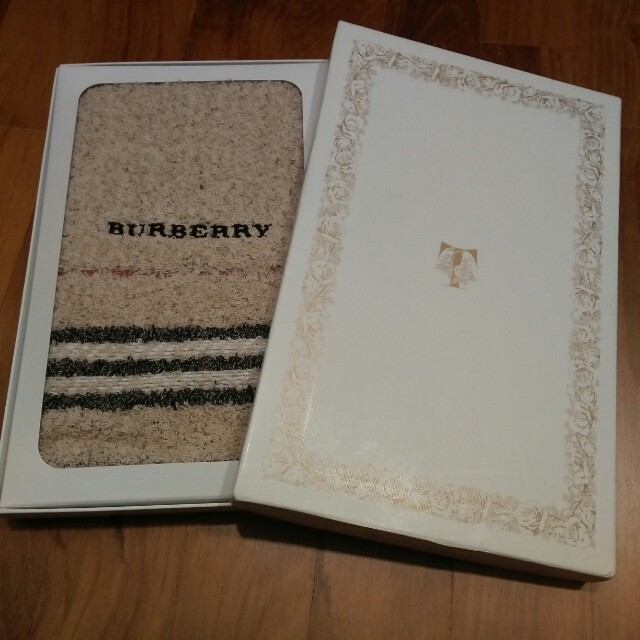 Burberry takashimaya shop