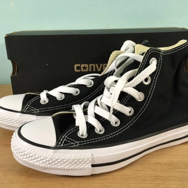 黑色Converse US4 23cm, 她的時尚, 鞋子在旋轉拍賣