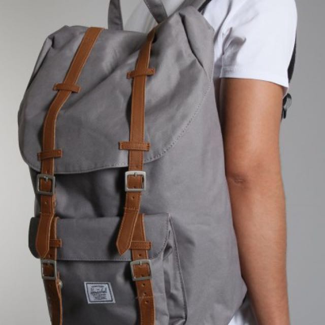 Herschel little outlet america full volume