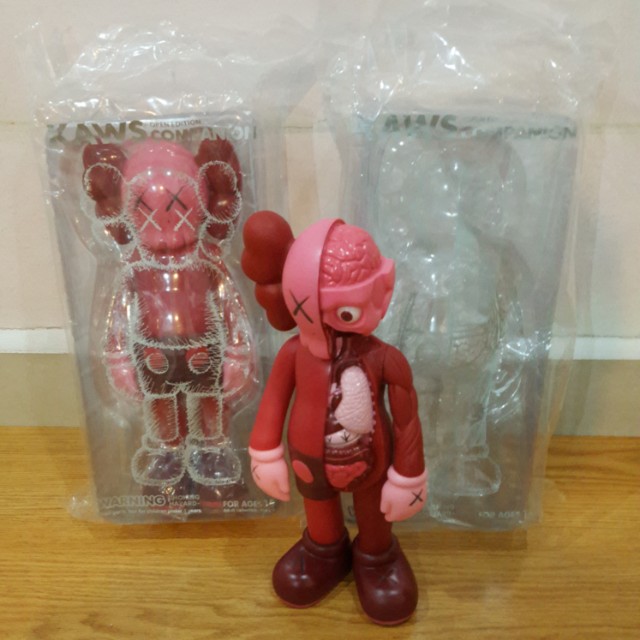 Kaws Cod Kaws Companion Open Edition Blush 1:1 Ver, Hobbies & Toys, Collectibles ...