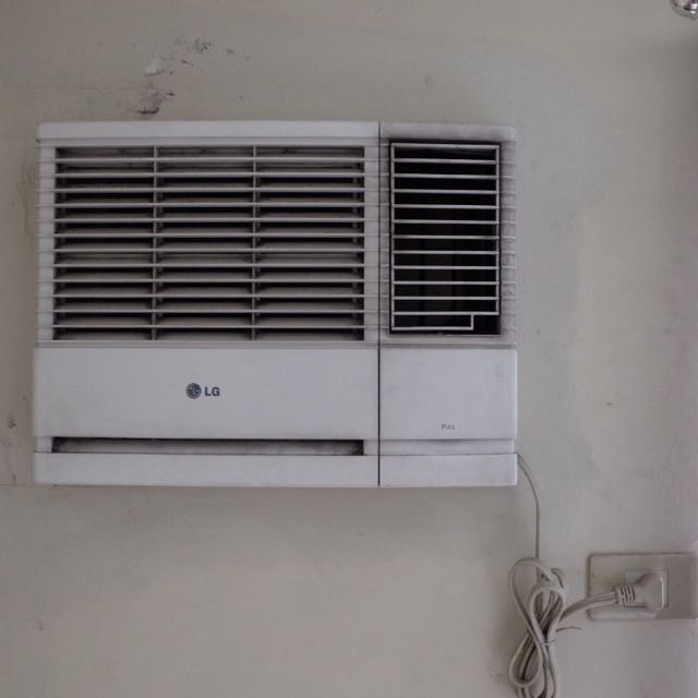 LG LA100TC window type 1HP Manual Timer Aircon, TV & Home Appliances