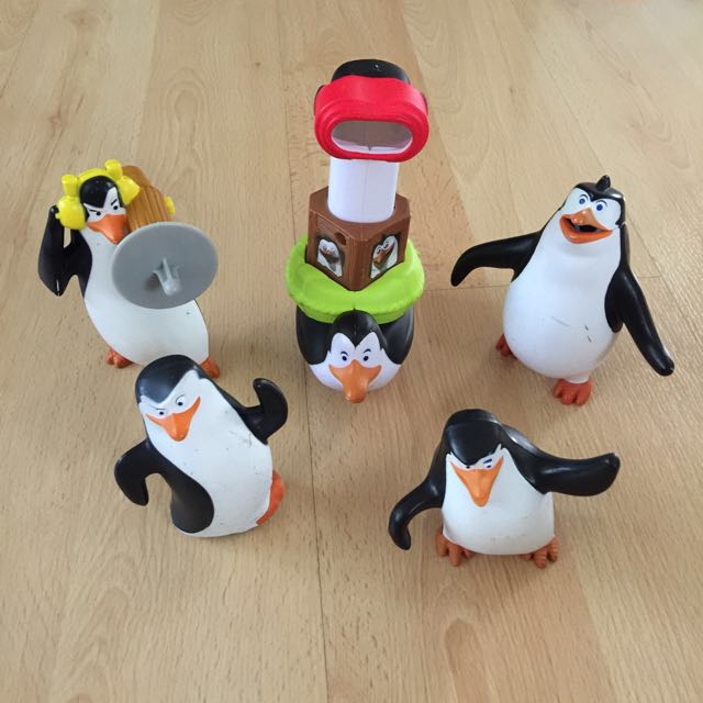 McDonald's Happy Meal Penguins of Madagascar Toys, Hobbies & Toys, Toys