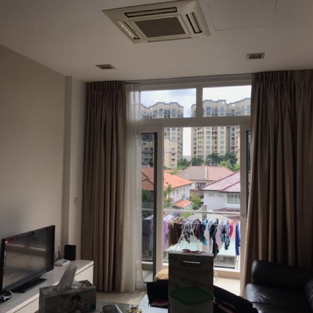 (Category: ) located in . Submitted by vesicapisces (Listing ID 127633935, Image 1). Description: .
