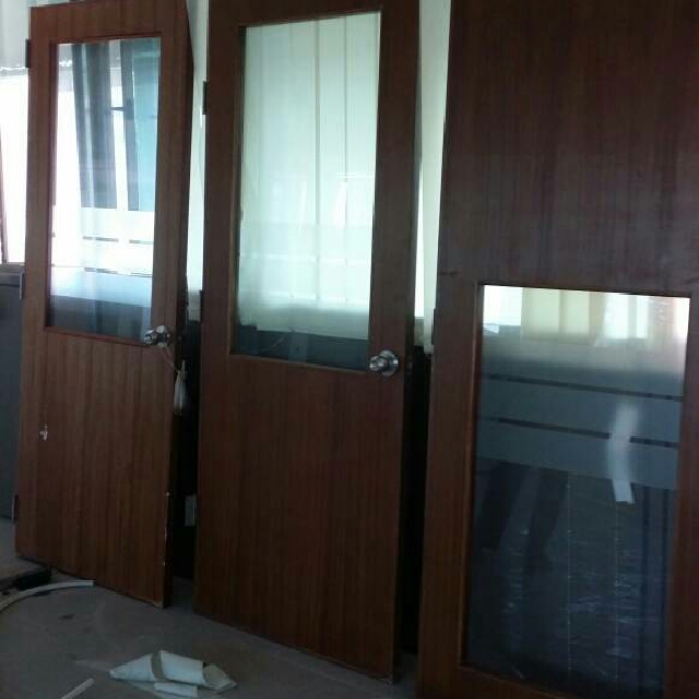 Pintu Separuh Kaca Home Furniture Others On Carousell