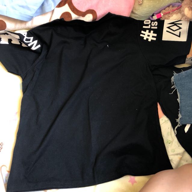 衫 （分類：T-shirt）位於 Hong Kong。 由 igshop_0080 提交（商品編號 133836846，圖片 2）。簡介： 。