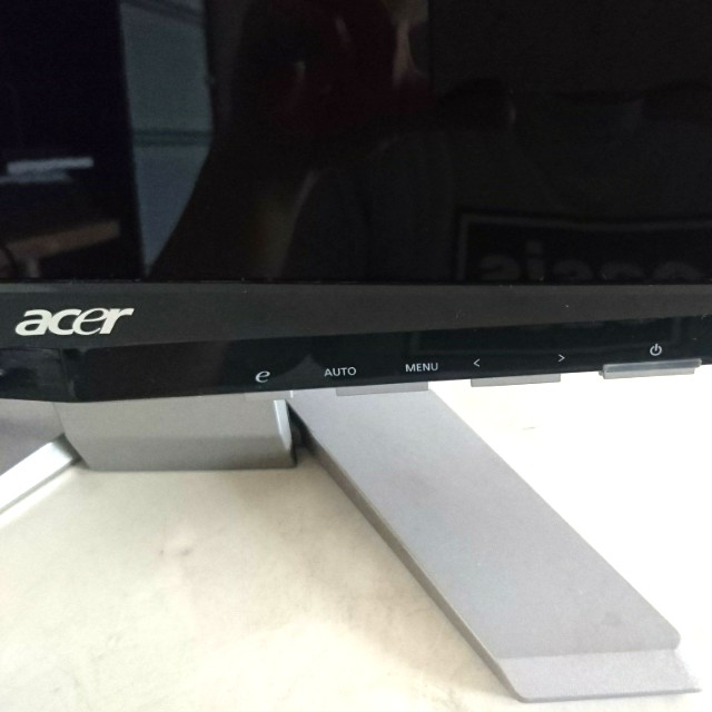 Acer P193W 19" Wide-screen Monitor, Computers & Tech, Parts ...