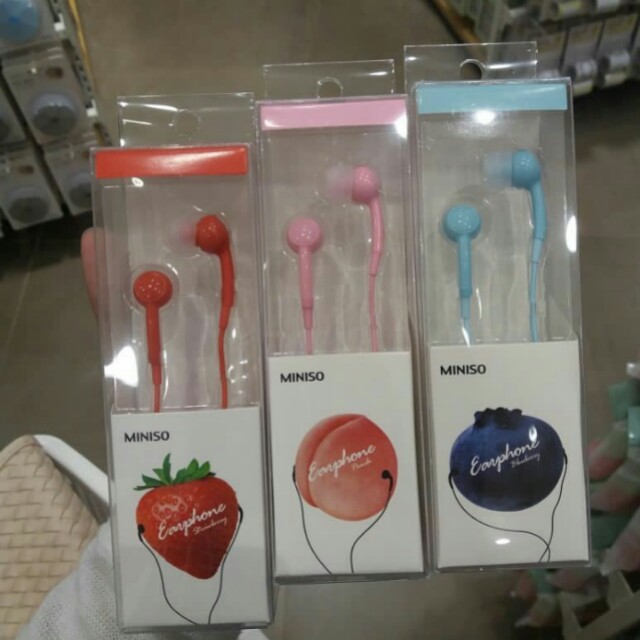 Earphone MINISO, Mobile Phones & Tablets, Mobile & Tablet Accessories on Carousell