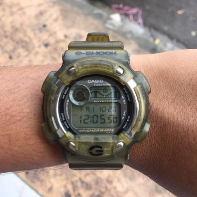 CASIO G-shock  腕時計 DW-8600