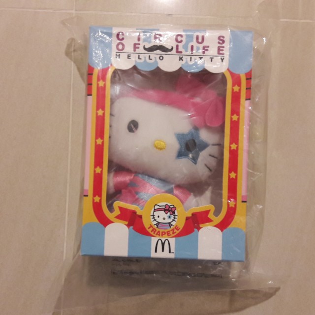 Hello Kitty (Category: Plushies & Soft Toys) located in Singapore. Submitted by roy_p (Listing ID 133848699, Image 3). Description: S$15 each.