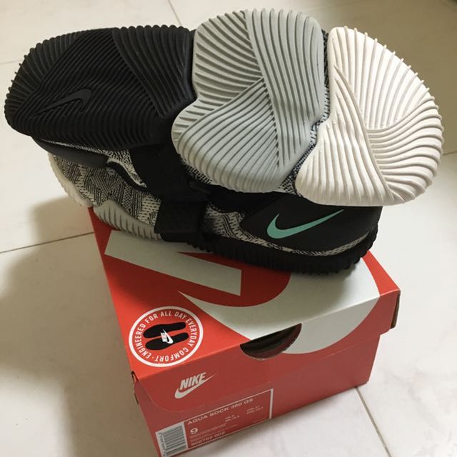 Nikelab aqua sock 360 qs top