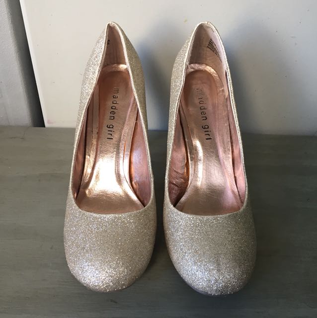 Madden girl gold discount heels