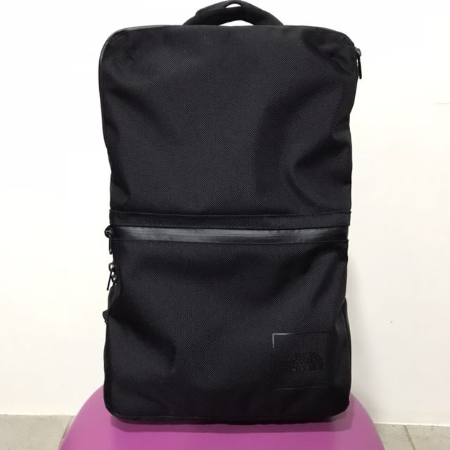 north face shuttle daypack