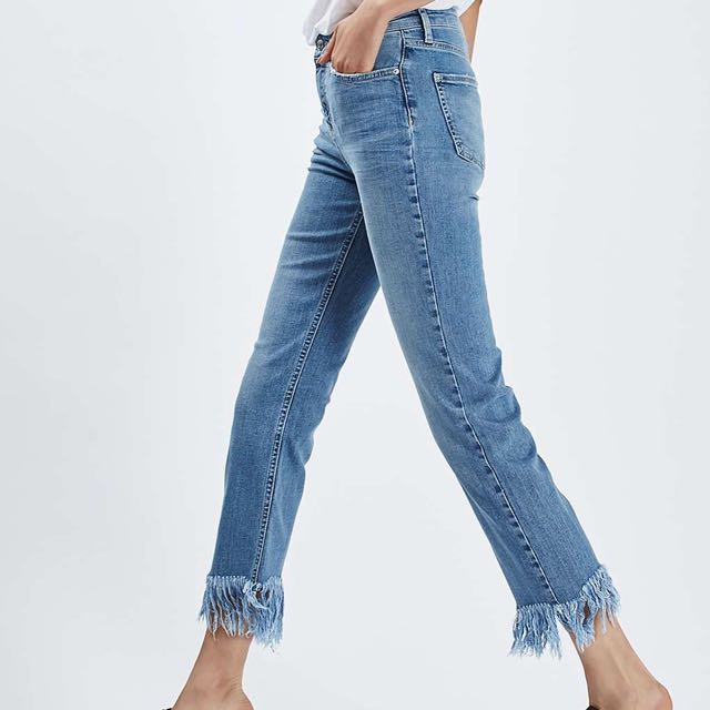 Frayed hem jeans top topshop