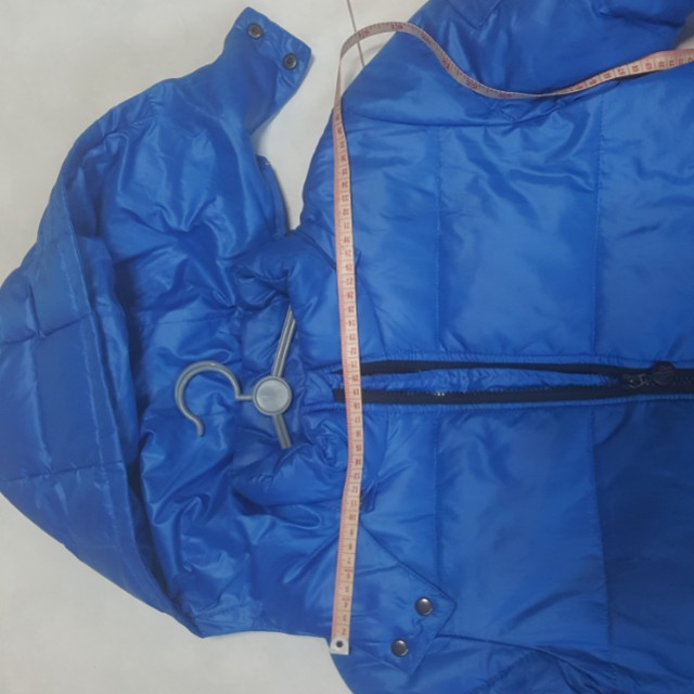 Winter Down Jacket (Category: Babies & Kids Fashion) located in Singapore. Submitted by missi (Listing ID 133865589, Image 2). Description: Winter Down Jacket Detachable hood Wore in sub zero weather in KO Suitable for 10 to 14 yrs old (est) Shoulder to shoulder : 39cm (refer pix) Length: 57cm (refer pix).
