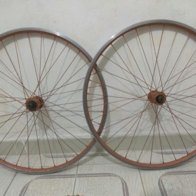 shimano 26 inch wheelset