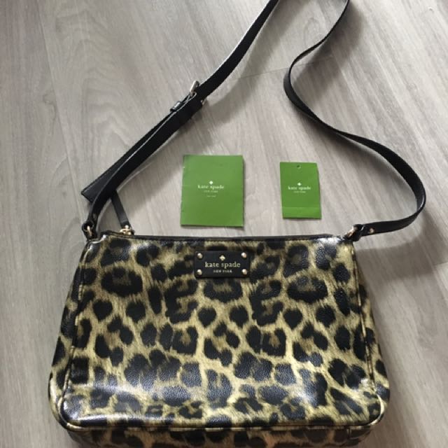 Authentic Kate Spade Leopard design sling bag, Women's Fashion, Bags ...