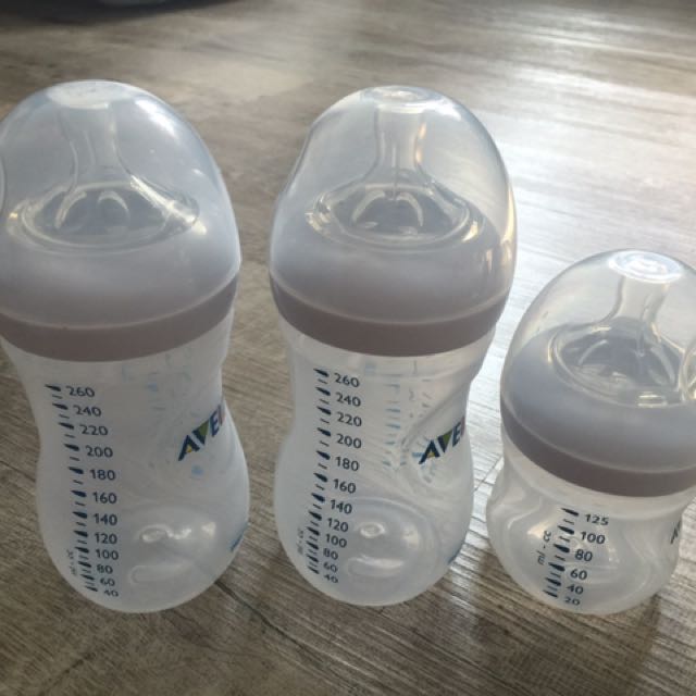 avent breastfeeding bottles