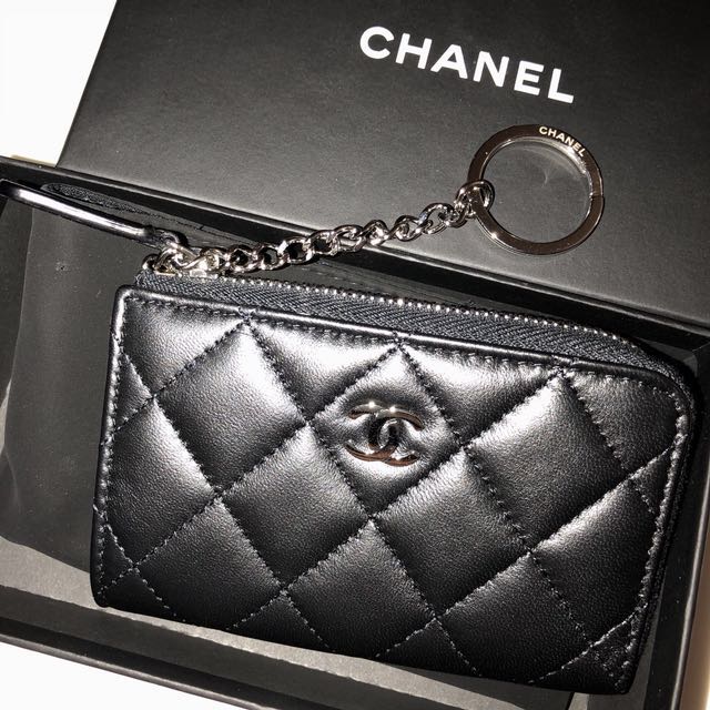 Chanel keychain coin purse top