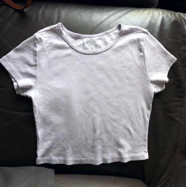 Brandy Melville Ashlyn Top Women S Fashion Tops Other Tops On Carousell Brandy Melville Ashlyn Top Women S Fashion Tops Other Tops On Carousell
