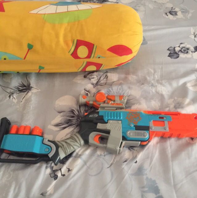 Nerf sledgehammer, Hobbies & Toys, Toys & Games on Carousell