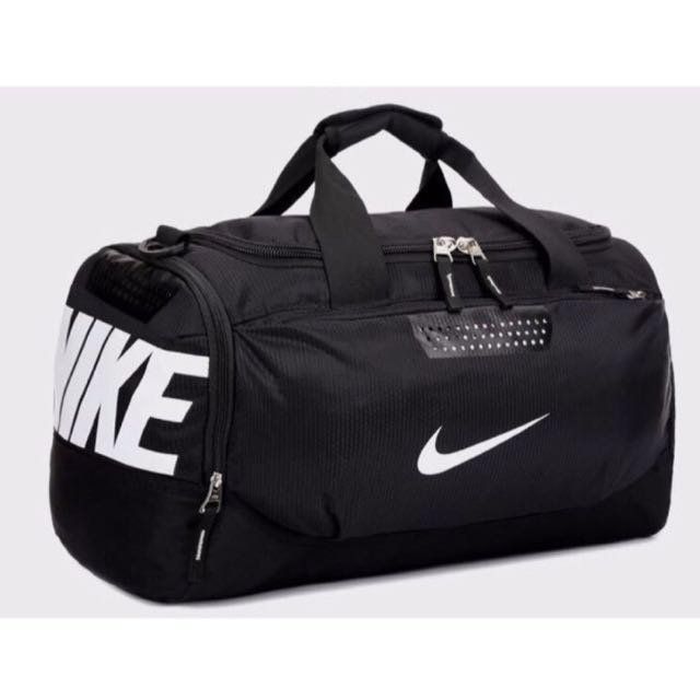 Nike Team Training Max Air Duffel Bag 