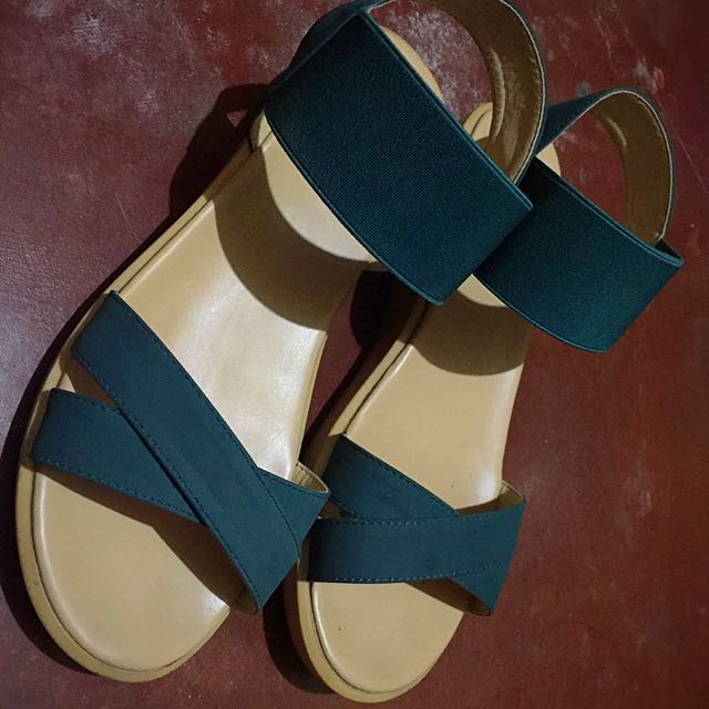 parisian sandals