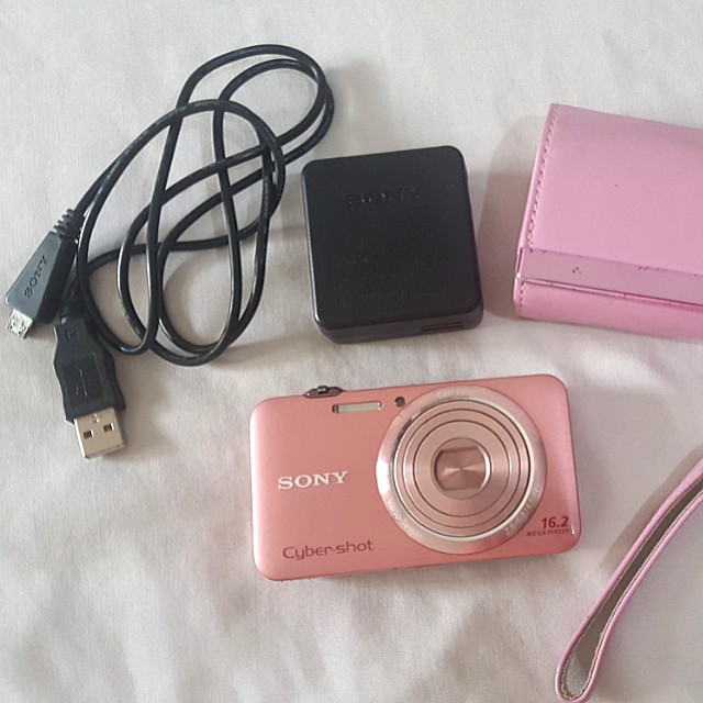 Sony Cyber-shot DSC-WX50 16.2 MP Digital Camera (Category: Video Cameras) located in Mandaluyong City. Submitted by classluxxeph (Listing ID 134014387, Image 2). Description: Features 2.7 inch LCD display5X optical zoom 16.2 megapixels Full HD 1080/60i with dual record of stills and movies Picture Effect for more expressive photos Capture the decisive moment with up to 10fps.