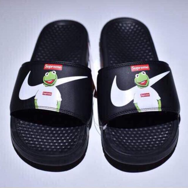 Supreme shop nike slides
