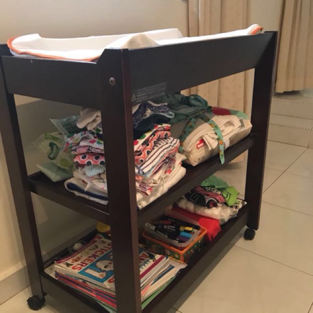 timber change table