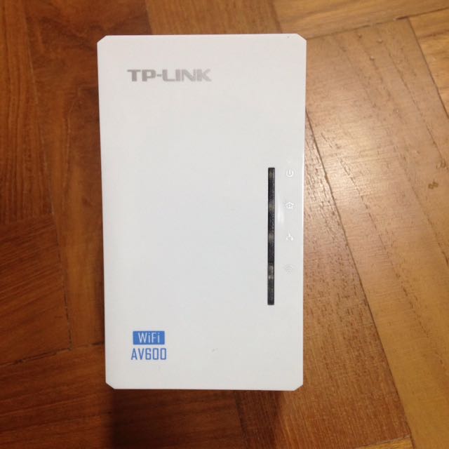 TP Link AV600 Powerline Wifi Extender, Mobile Phones & Gadgets, Mobile