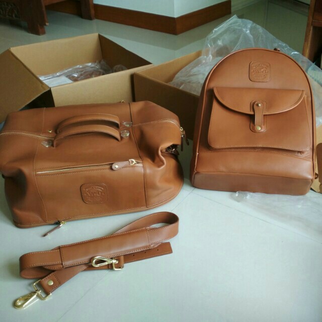 wool and oak duffle