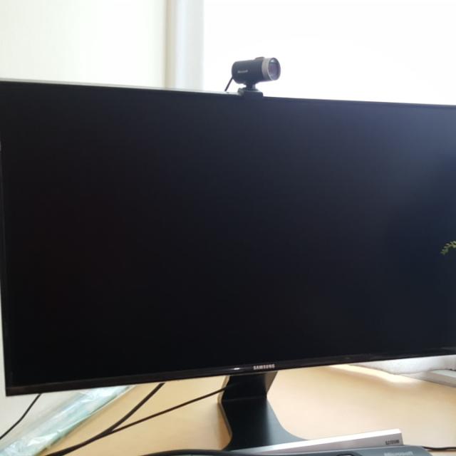 27 Inch Samsung S27d590 Home Appliances Tvs Entertainment Systems On Carousell