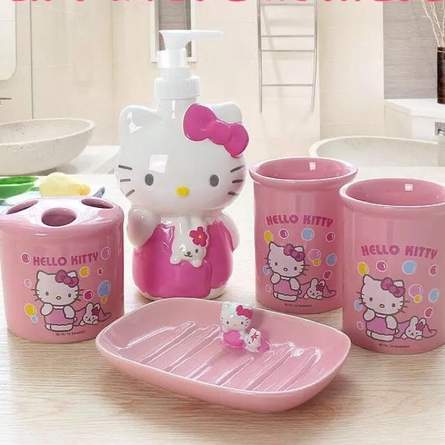 Hello Kitty Bathroom Accessories Set Furniture Others On Carousell