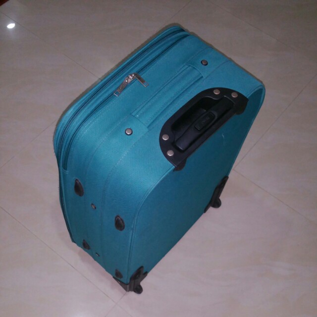 luggage storage lanza